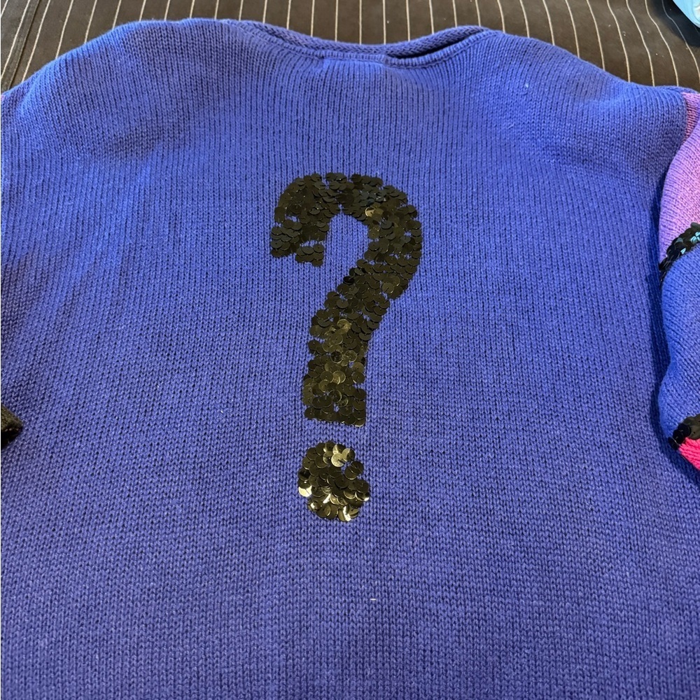 Colorful Graphic Sequin Sweater - Picture 8 of 9